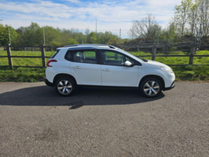 2014 Peugeot 2008 1.6 E-Hdi Active Euro 5 (s/s) 5dr in White — image 5