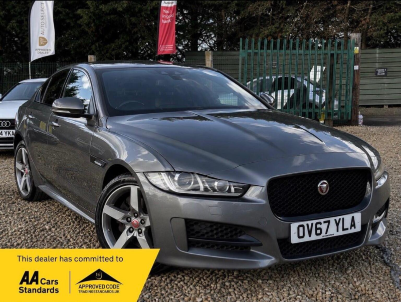 2017 Jaguar Xe 2.0d R-Sport Auto AWD Euro 6 (s/s) 4dr in Grey — image 1