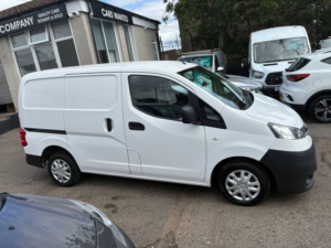 2018 Nissan Nv200 1.5 Dci Acenta Panel Van 6dr Diesel Manual Swb Euro 6 (90 Ps) in White — image 2