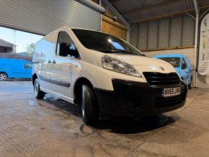2016 Peugeot Expert 1.6 Hdi L1 H1 4dr in White — image 2