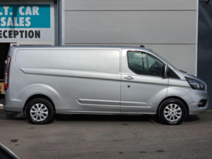 2020 Ford Transit Custom 2.0 300 Ecoblue Limited L2 H1 Euro 6 (s/s) 5dr in Silver — image 6