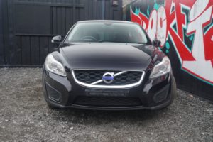 2011 Volvo C30 2.0 Es Sports Coupe 3dr Petrol Manual Euro 5 (145 Ps) in Black — image 4