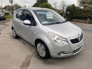 2010 Vauxhall Agila 1.2 16v Club * Service History * Last Owner 3.5 Years * in Silver — image 2
