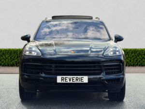 2023 Porsche Cayenne 3.0t V6 Platinum Edition SUV 5dr Petrol Tiptronics 4WD Euro 6 (s/s) (340 Ps) in Black — image 2