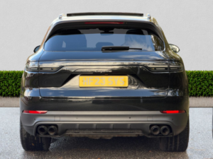 2023 Porsche Cayenne 3.0t V6 Platinum Edition SUV 5dr Petrol Tiptronics 4WD Euro 6 (s/s) (340 Ps) in Black — image 6