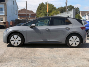 2022 Volkswagen Id.3 Id3 Family 5dr in Grey — image 4
