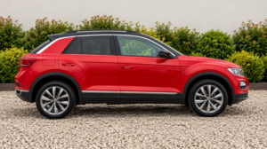 2019 Volkswagen T-Roc 1.0 Tsi Design in Red — image 3
