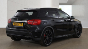 2016 Mercedes-Benz Gla 2.0 Gla45 Amg (premium) SUV 5dr Petrol Spds Dct 4matic Euro 6 (s/s) (381 Ps) in Black — image 5