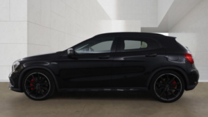 2016 Mercedes-Benz Gla 2.0 Gla45 Amg (premium) SUV 5dr Petrol Spds Dct 4matic Euro 6 (s/s) (381 Ps) in Black — image 6