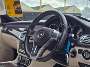 2013 Mercedes-Benz Cls 2.1 Cls250 Cdi Blueefficiency Amg Sport Coupe 4dr Diesel G-Tronic+ Euro 5 (s/s) (204 Ps) in Black — image 3