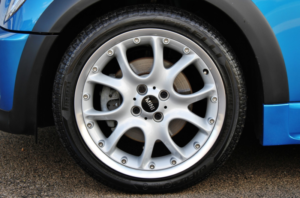 2010 MINI Convertible 1.6 Cooper S Convertible in Blue — image 6