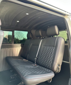 2022 Volkswagen Transporter T6.1 2.0 Bitdi Highline Kombi 4motion 204 Auto in White — image 4