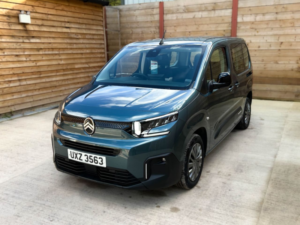 2025 Citroen Berlingo 3 SEAT Auto Wheelchair Accessible Disabled Access Vehicle Wav in Blue — image 6