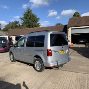 2020 Volkswagen Caddy 2.0 Tdi Life in Silver — image 3