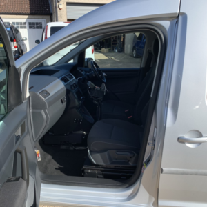 2020 Volkswagen Caddy 2.0 Tdi Life in Silver — image 6