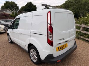 2016 Ford Transit Connect 1.6 Tdci 200 Limited L1 H1 5dr in White — image 6