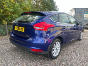 2018 Ford Focus 1.0t Ecoboost Titanium Hatchback 5dr Petrol Manual Euro 6 (s/s) (100 Ps) in Blue — image 3