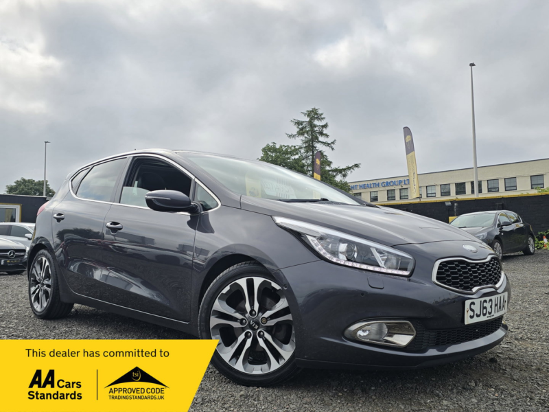 2013 Kia Ceed 1.6 Gdi 4 Tech Hatchback 5dr Petrol Dct Euro 5 (133 Bhp) in Silver — image 1