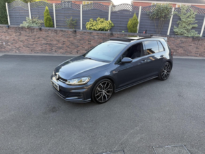 2018 Volkswagen Golf 2.0 Tdi Gtd in Blue — image 2