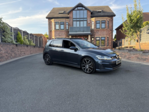 2018 Volkswagen Golf 2.0 Tdi Gtd in Blue — image 6