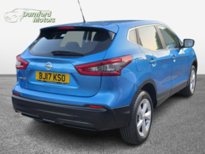 2017 Nissan Qashqai 1.2 Dig-T Acenta in Blue — image 4