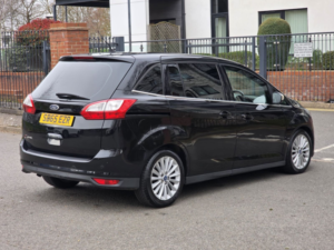 2015 Ford Grand C-Max 1.5 Tdci Titanium MPV 5dr Diesel Manual Euro 6 (s/s) (120 Ps) in Black — image 6