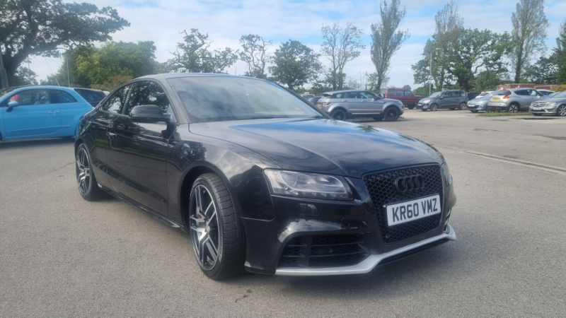2011 Audi A5 3.0 Tdi V6 S Line Special Edition in Black — image 1