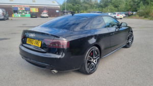 2011 Audi A5 3.0 Tdi V6 S Line Special Edition in Black — image 2