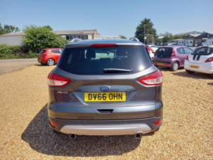 2016 Ford Kuga 2.0 Tdci Titanium 2WD Euro 6 (s/s) 5dr in Grey — image 6