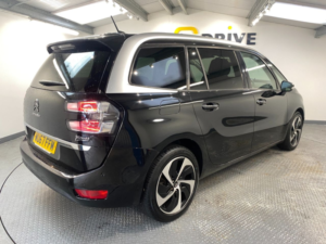 2017 Citroen Grand C4 Picasso 2.0 Bluehdi Flair MPV 5dr Diesel Eat6 Euro 6 (s/s) (150 Ps) in Black — image 5