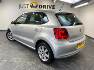 2010 Volkswagen Polo 1.2 Se Hatchback 5dr Petrol Manual Euro 5 (70 Ps) in Silver — image 3