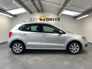 2010 Volkswagen Polo 1.2 Se Hatchback 5dr Petrol Manual Euro 5 (70 Ps) in Silver — image 6
