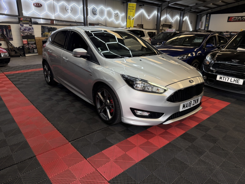 2018 Ford Focus 1.5 Tdci St-Line X in Silver — image 1