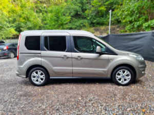 2018 Ford Tourneo Connect Passenger Up Front Petrol 4 SEAT Wheelchair Accessible Ramp Car in Silver — image 6
