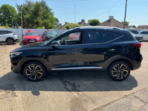 2022 MG MG Zs 1.5 Vti-Tech Exclusive SUV 5dr Petrol Manual Euro 6 (s/s) (106 Ps) in Black — image 4