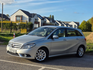 2013 Mercedes-Benz B Class 1.8 B180 Cdi Blueefficiency Se MPV 5dr Diesel Manual Euro 5 (s/s) (109 Ps) in Silver — image 3