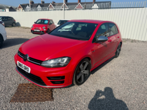2015 Volkswagen Golf 2.0 Tsi Bluemotion Tech R Hatchback 5dr Petrol DSG 4motion Euro 6 (s/s) (300 Ps) in Red — image 4