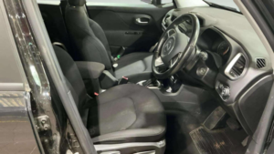 2017 Jeep Renegade 1.4t Multiairii Longitude Ddct Euro 6 (s/s) 5dr in Black — image 6