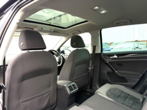 2016 Volkswagen Golf 2.0 Tdi Bluemotion Tech Gt Edition Euro 6 (s/s) 5dr in Blue — image 5