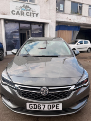 2018 Vauxhall Astra 1.4i Turbo Elite Nav Sports Tourer Auto Euro 6 (s/s) 5dr in Grey — image 5