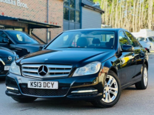 2013 Mercedes-Benz C Class 1.6 C180 Blueefficiency Executive Se G-Tronic+ Euro 5 (s/s) 4dr in Black — image 3