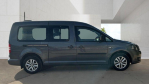 2013 Volkswagen Caddy Maxi 1.6 Tdi C20 Maxi Highline DSG Fwd 5dr in Grey — image 5