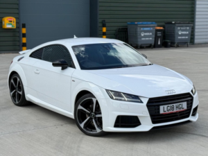 2018 Audi Tt 2.0 Tfsi Black Edition S Tronic Euro 6 (s/s) 3dr in White — image 5