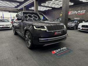 2022 Land Rover Range Rover 3.0 D350 Mhev Autobiography in Grey — image 3