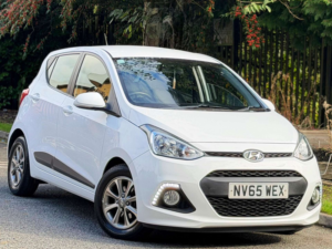 2016 Hyundai I10 1.0 Blue Drive Premium Hatchback 5dr Petrol Manual Euro 6 (s/s) (66 Ps) in White — image 4