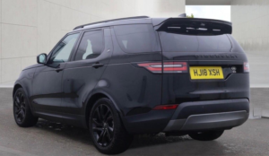 2018 Land Rover Discovery 2.0 Sd4 Hse Auto 4WD Euro 6 (s/s) 5dr in Black — image 3