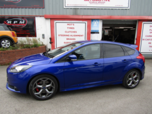 2013 Ford Focus 2.0 T Ecoboost St-2 in Blue — image 4