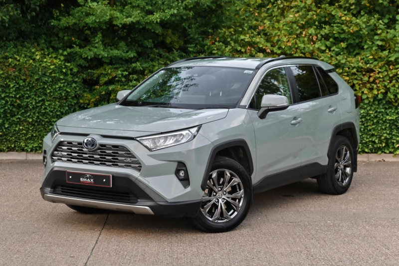 2024 Toyota Rav4 2.5 Vvt-H Design CVT 4WD Euro 6 (s/s) 5dr in Green — image 1