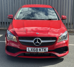 2019 Mercedes-Benz Gla 200 1.6 Amg Line Edition Automatic in White — image 3
