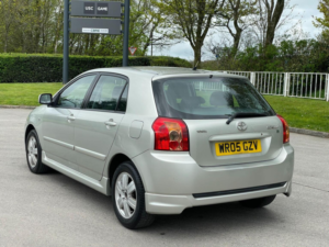 2005 Toyota Corolla 1.6 Vvt-I Colour Collection 5dr in Silver — image 5